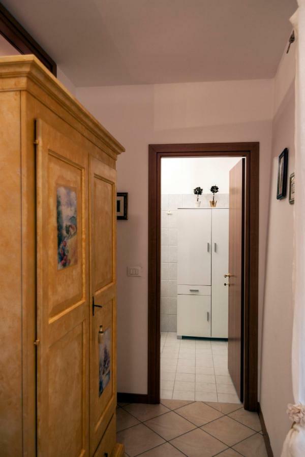 Casa Del Sole Appartamento N° 2 White And Gold Room غافاردو المظهر الخارجي الصورة
